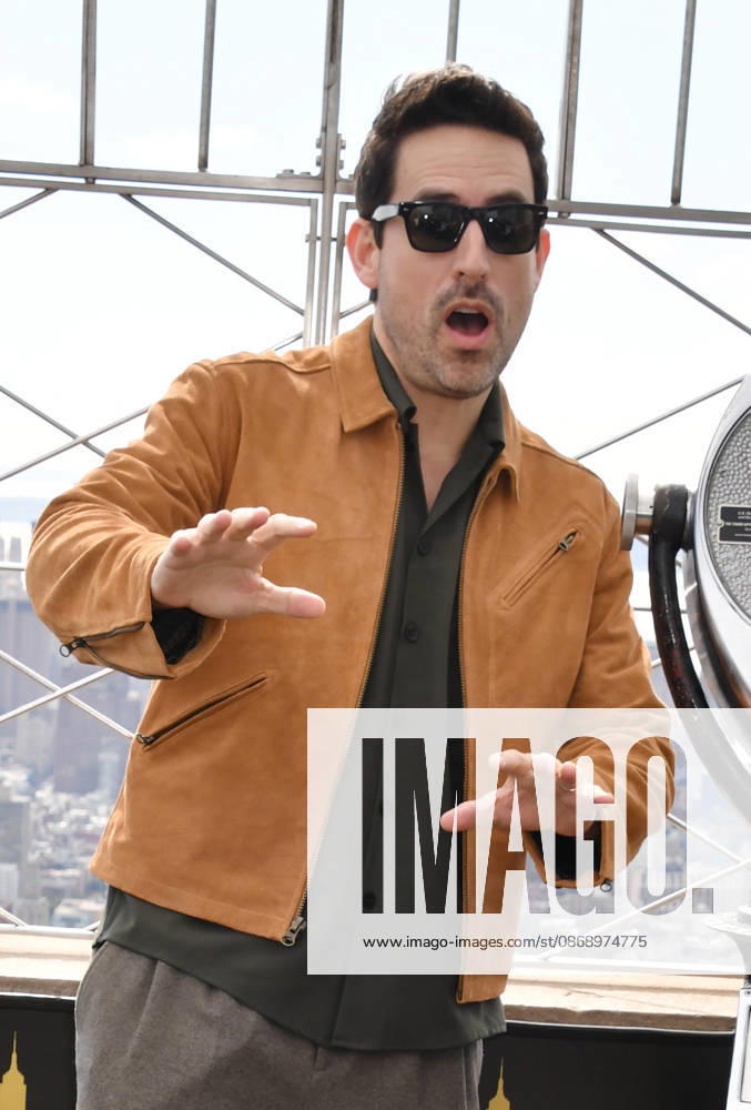NEW YORK, NY- OCTOBER 8: Ed Weeks at the Empire State Building to Celebrate the Premiere of CBS New Series, Eternally Yours on October 8, 2026 in New York City. Credit: AdMedia New York City USA - ZUMAa123 20261008_zaa_a123_103