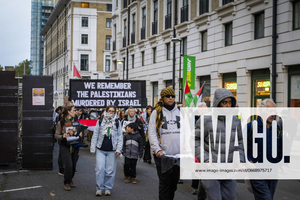 Pro-Palestine Silent Funeral Procession Central London, October 8, 2026 A pro-Palestine silent funeral procession took place in Central London, with demonstrators walking in silence to remember Palestinians killed in the conflict in Gaza. Participants carried Palestinian flags and placards, while some held a coffin and others carried effigies wrapped in burial shrouds, symbolising those killed in the conflict., Credit:Zak Irfan Avalon