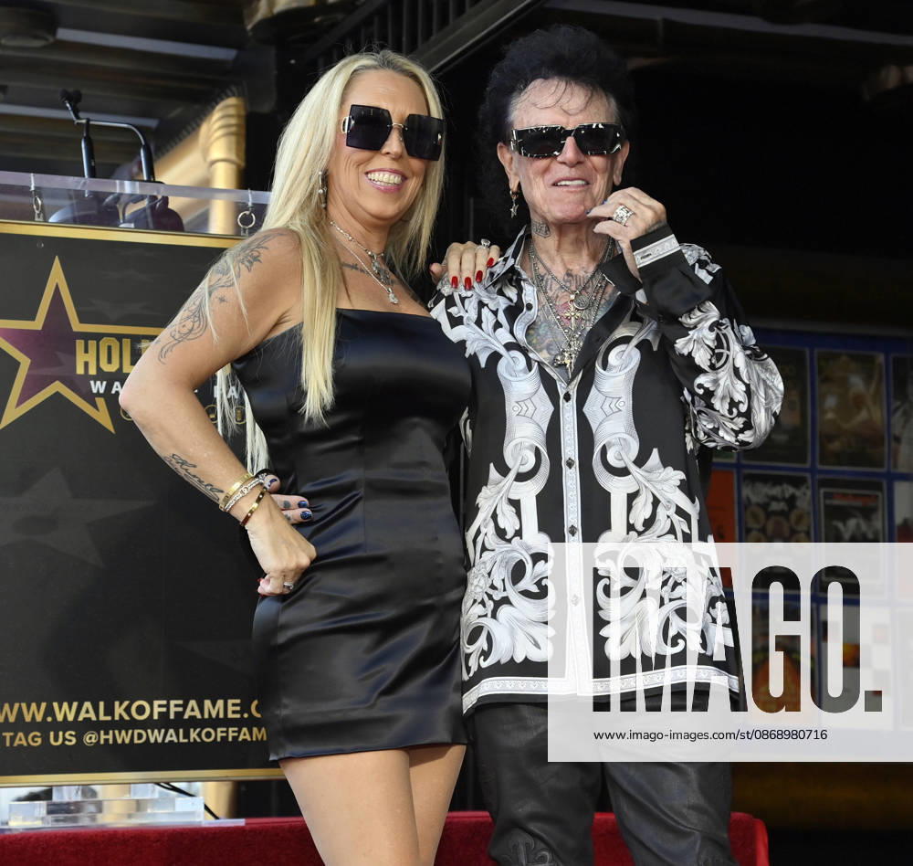 Russell Hitchcock of the rock duo Air Supply is joined by his wife Cari Hitchcock during an unveiling ceremony honoring the duo with the 2,859th star on the Hollywood Walk of Fame in Los Angeles on Thursday October 8, 2026. LAP20261008016 JIMxRUYMEN