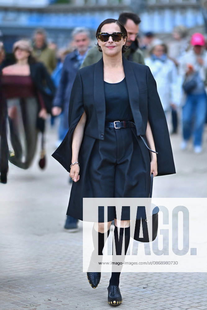 37th Dinard British Irish Film Festival Day 2 FC Jury members President Amira Casar, attend the inauguration of the beach hut bearing Amira Casar name during Day Two of the 37th Dinard British Irish Film Festival on October 8, 2026 in Dinard, France Photo by Franck Castel ABACAPRESS.COM Dinard