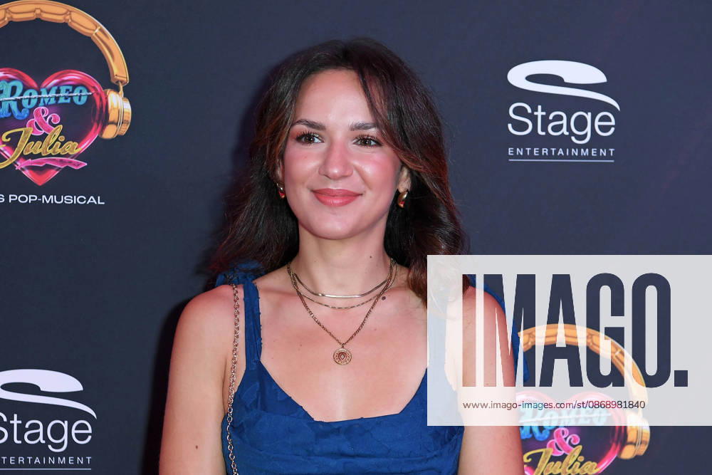 Romy Kirsch bei der & JULIA MUSICALPREMIERE im Stage Palladium Theater in Stuttgart am 08.10.2026