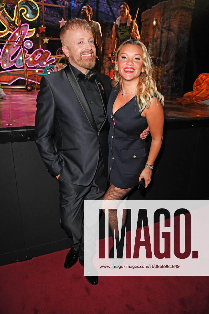 Ross Antony, Evelyn Burdecki bei der & JULIA MUSICALPREMIERE im Stage Palladium Theater in Stuttgart am 08.10.2026