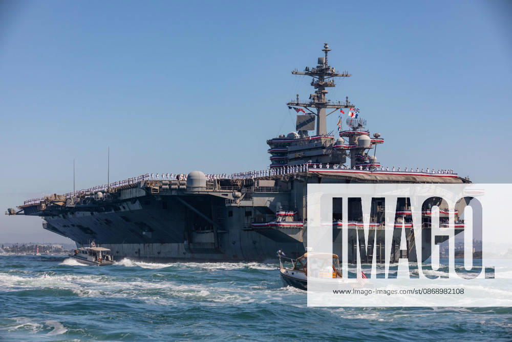 USS Abraham Lincoln returns to San Diego after spending more than 250 uninterrupted days at sea without a port call. The carrier departed San Diego on November 21, 2025, originally scheduled for a six-to-seven-month deployment, but was extended as the U.S. remained engaged in war against Iran following strikes that began on February 28, 2026.The vessel, which garnered global attention due to a lengthy deployment and reports about poor conditions and suicide attempts, returns to California. San Diego USA - ZUMAf22_ 20261008_zaf_f22_016