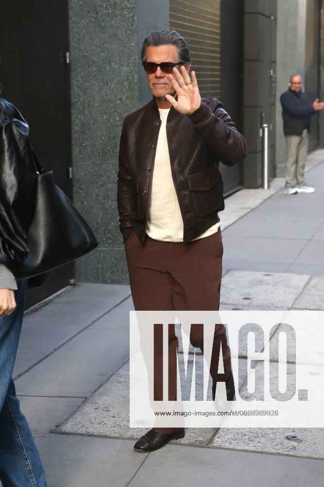 JOSH BROLIN arrives at ABC Studios for ‘Good Morning Americaâ New York USA - ZUMAh16_ 20261008_zaf_h16_007