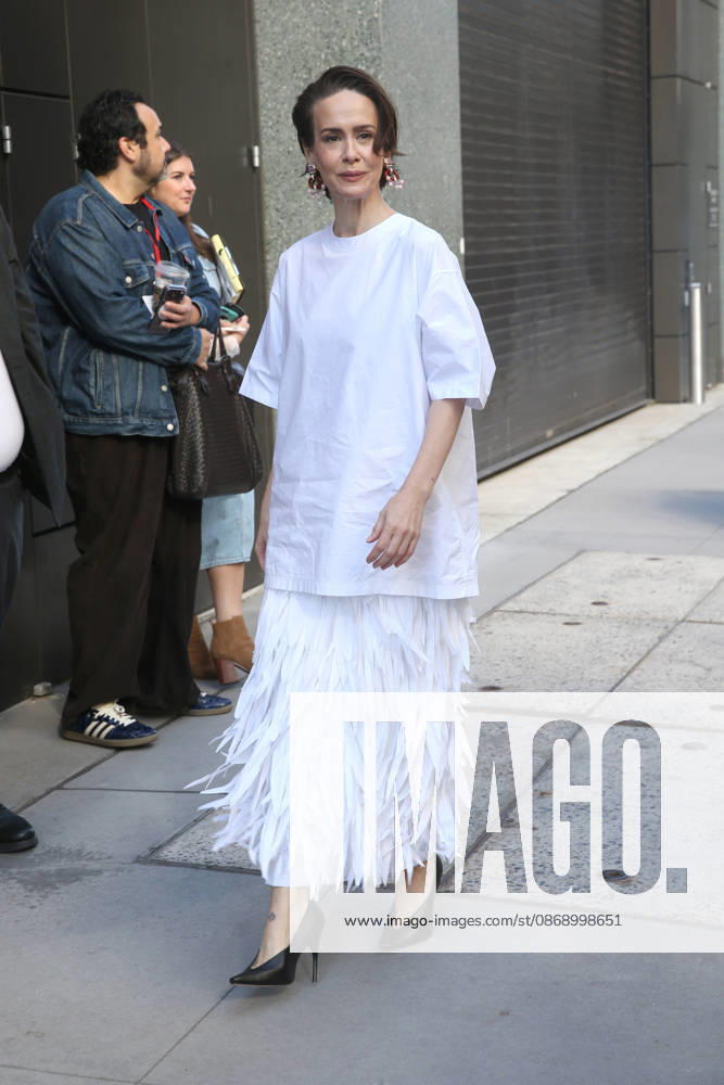 SARAH PAULSON arrives at ABC Studios New York USA - ZUMAh16_ 20261008_zaf_h16_056