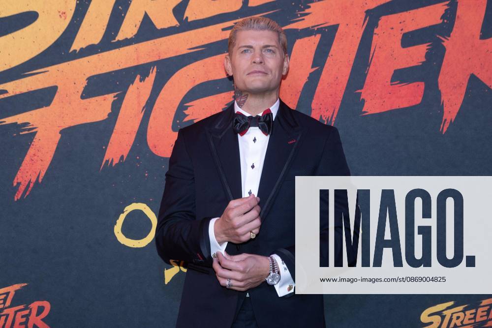 TO-45411 & x2013; Mexico City. October 8, 2026. Cody Rhodes during the "Street Fighter" movie fan event at Plaza Universidad in Mexico City. Clasos.com.mx - ZUMAcs4_ 20261008_faa_cs4_168