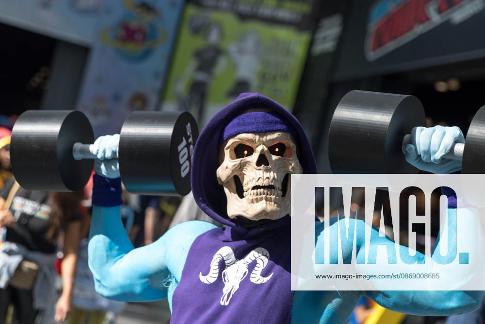 People in costumes and makeup pose during New York Comic Con 2026 at the Javits Center in New York City, United States, on Thursday, October 8, 2026. New York USA - ZUMAc233 20261008_zsp_c233_020