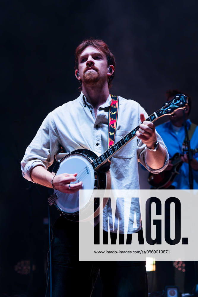 Irish folk trio Amble perform live at O2 Academy Brixton in Brixton, London, Irish folk trio Amble perform live at O2 Academy Brixton in Brixton, London, United Kingdom, on 8 October 2026., Credit:Paul Bogle Avalon