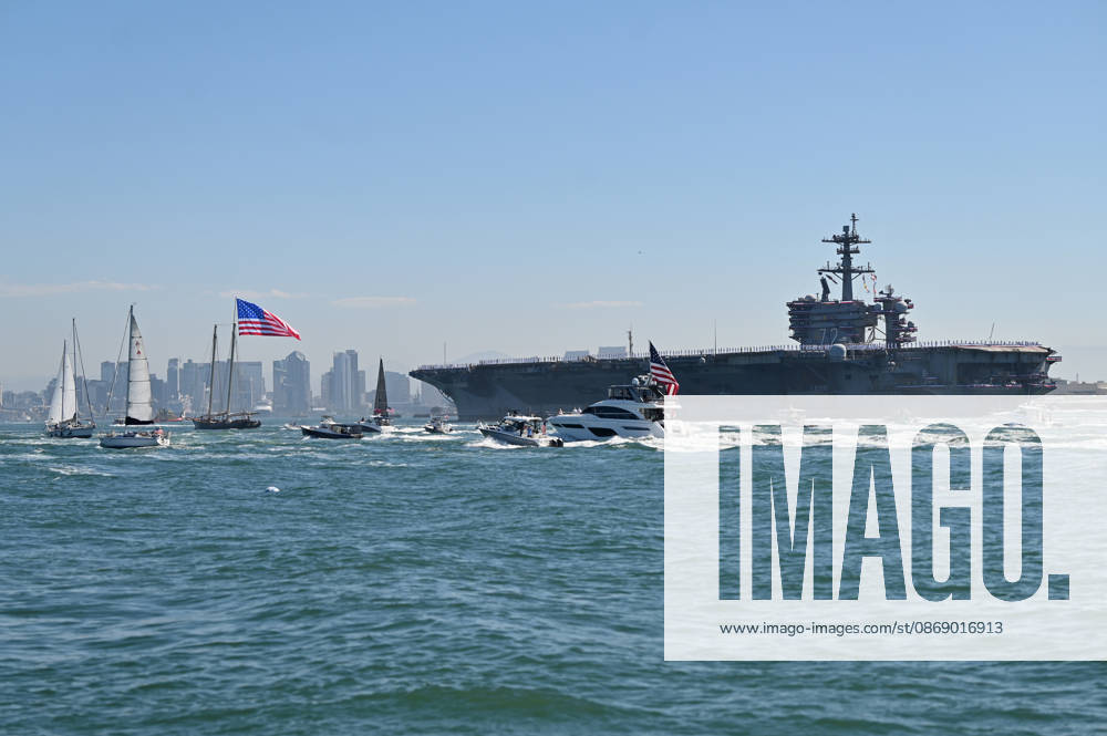 USS Abraham Lincoln returns to home port of San Diego after near-record deployment SAN DIEGO, UNITED STATES - OCTOBER 08: The USS Abraham Lincoln Nimitz-class aircraft carrier approaches its homeport at Naval Air Station North Island on return from its historic 10-month deployment on October 8, 2026 as seen from the Port of San Diego in San Diego, California, United States. The USS Abraham Lincoln (CVN 72) set a U.S. Navy record spending over 260 days consecutively at sea without a port call while playing a key role in Operation Epic Fury and regional maritime security operations in the Middle East. Carlos A. Moreno Anadolu San Diego United States. Editorial use only. Please get in touch for any other usage.