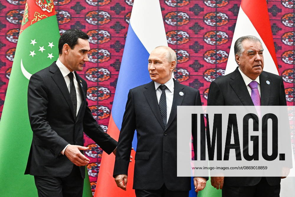 TURKMENISTAN, BALKAN PROVINCE - OCTOBER 9, 2026: Turkmenistan s President Serdar Berdimuhamedow, Russia s Vladimir Putin, and Tajikistan s President Emomali Rahmon (L-R) during a photo op for participants ahead of a meeting of the CIS Council of Heads of State in Turkmenbasy Turkmenistan - ZUMAt113 20261009_zaa_t113_011