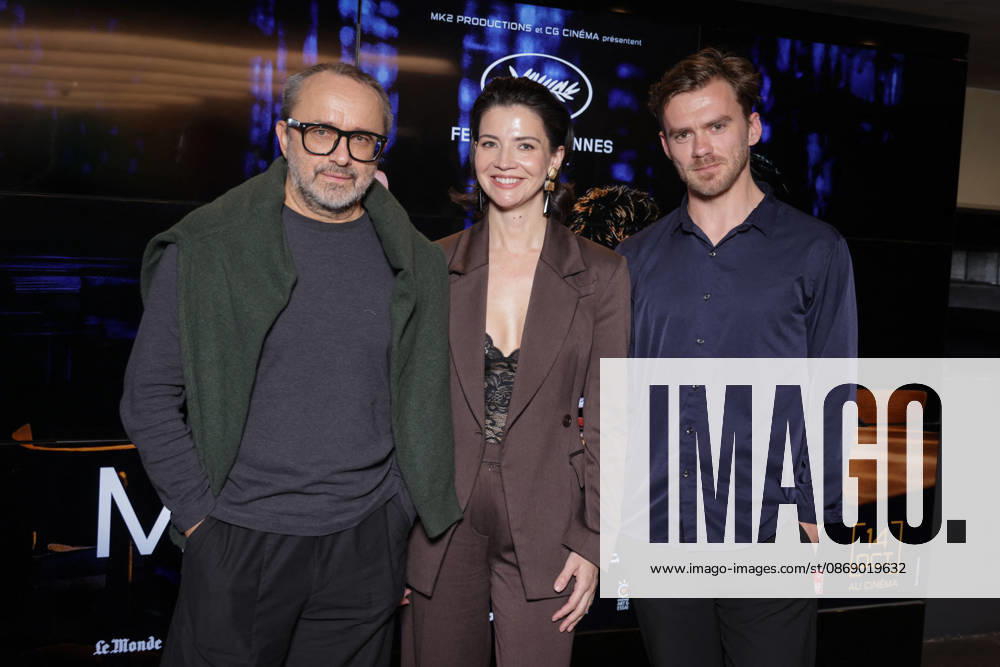 Exclusive - Minotaure Premiere - Paris Exclusive - Andrei Zviaguintsev, Iris Lebedeva and Yuriy Zavalnyouk attend the photocall for the premiere of The Minotaure held at the UGC Les Halles Cinema in Paris, France on October 8, 2026. Photo by David Boyer ABACAPRESS.COM Paris France