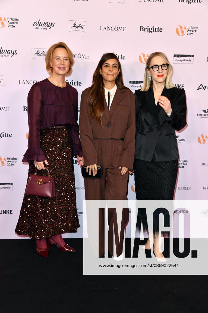 Julia Becker, Collien Fernandes und Susanna Riethmuller bei der Verleihung der Brigitte Award 2026 im Kino International in Berlin am 08.10.2026