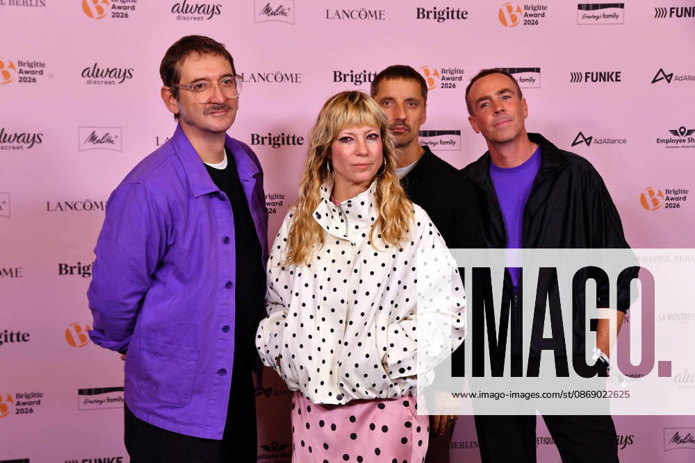 MIA (Berliner Elektropop-Musikgruppe) bei der Verleihung der Brigitte Award 2026 im Kino International in Berlin am 08.10.2026