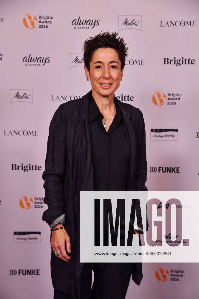 Dunja Hayali bei der Verleihung der Brigitte Award 2026 im Kino International in Berlin am 08.10.2026