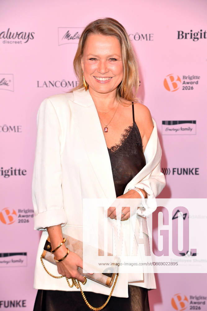 Nova Meierhenrich bei der Verleihung der Brigitte Award 2026 im Kino International in Berlin am 08.10.2026