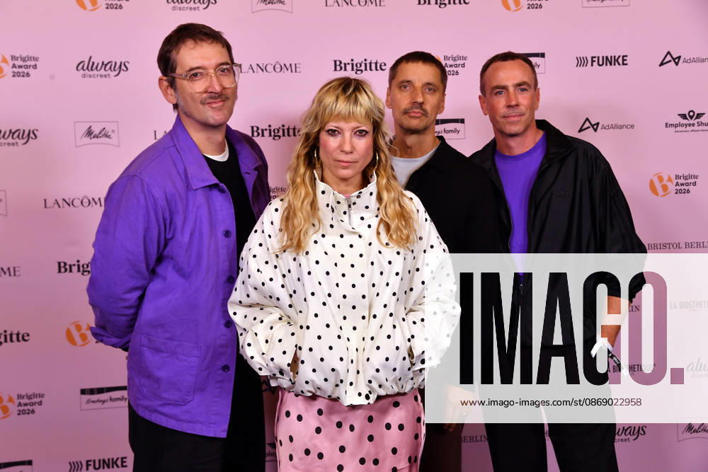 MIA (Berliner Elektropop-Musikgruppe) bei der Verleihung der Brigitte Award 2026 im Kino International in Berlin am 08.10.2026