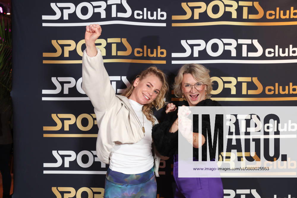 Boxerin Natalie Zimmermann mit Modedesignerin Ella Deck, Fitnessgeräte statt Roter Teppich - das 20. Fitnessstudio vom Sports Club wurde in Hamburg-Poppenbüttel eröffnet, prominente Gäste probierten die Fitness- und Wellnessgeräte inklusive Ladies-Area, Saunen und Relaxpool auf 5000 Quadratmetern Fläche gleich aus, Hamburg 8.10.2026