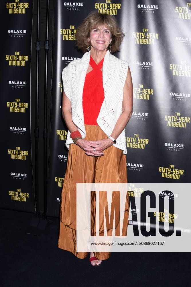 Arrivals for the The Sixty-Year Mission How Star Trek Changed Television and the World premiere at Regal Times Square Featuring: Robin Curtis Where: New York, United States When: 08 Oct 2026 Credit: Darla Khazei INSTARimages . NOT FOR USE BY NEWSPAPERS BASED IN THE UK.