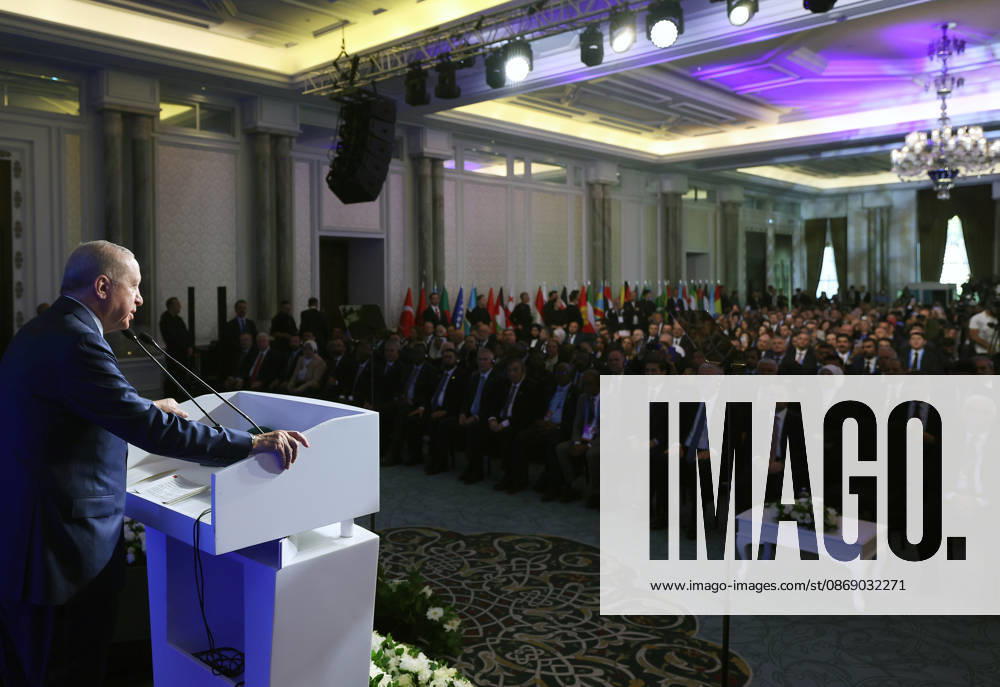 Turkish President Recep Tayyip Erdogan ISTANBUL, TURKIYE - OCTOBER 9:(---- - MANDATORY CREDIT - TURKISH PRESIDENCY MURAT KULA HANDOUT - NO MARKETING NO ADVERTISING CAMPAIGNS - DISTRIBUTED AS A SERVICE TO CLIENTS----) Turkish President Recep Tayyip Erdogan gives a speech during the International Justice Summit at Ciragan Palace in Istanbul, Turkiye on October 9, 2026. TUR Presidency Murat Kula Handout Anadolu Istanbul Turkey. Editorial use only. Please get in touch for any other usage.