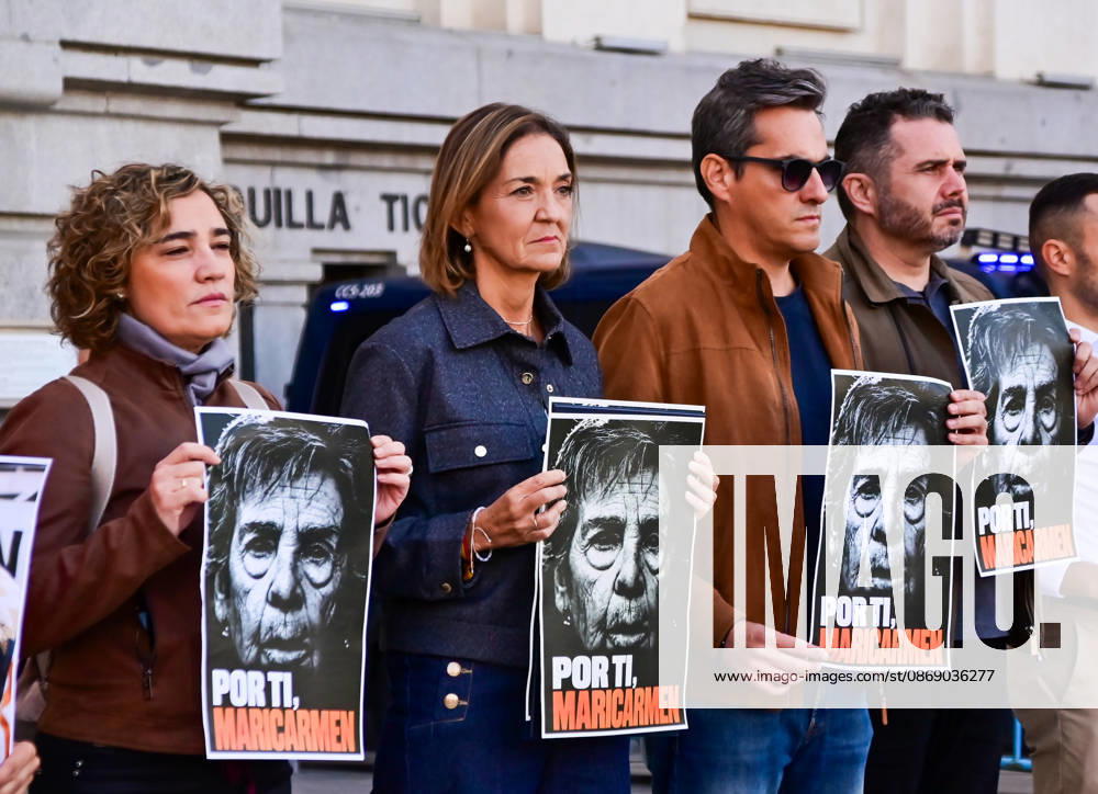 Members and representatives of the Madrid branch of the Spanish Socialist Workersâ€⠢ Party (PSOE) observe a minute of silence outside Madrid City Hall in memory of Maricarmen, who died after being evicted from her home. Her death has become a symbol of the housing crisis and the struggle against real estate speculation. Madrid SPAIN - ZUMAz108 20261009_znp_z108_003