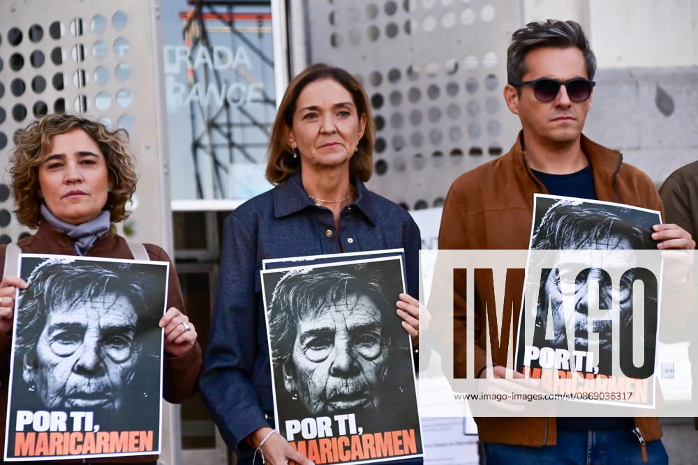 Members and representatives of the Madrid branch of the Spanish Socialist Workersâ€⠢ Party (PSOE) observe a minute of silence outside Madrid City Hall in memory of Maricarmen, who died after being evicted from her home. Her death has become a symbol of the housing crisis and the struggle against real estate speculation. Madrid SPAIN - ZUMAz108 20261009_znp_z108_006