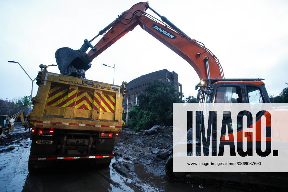Santiago, October 9, 2026: Consequences of a mudslide that affected the area from San Carlos de Apoquindo to Los Dominicos in the Las Condes district, causing widespread damage and sweeping away vehicles and people. Diego Martin Aton, Chile, Aton 1198056 jpeg