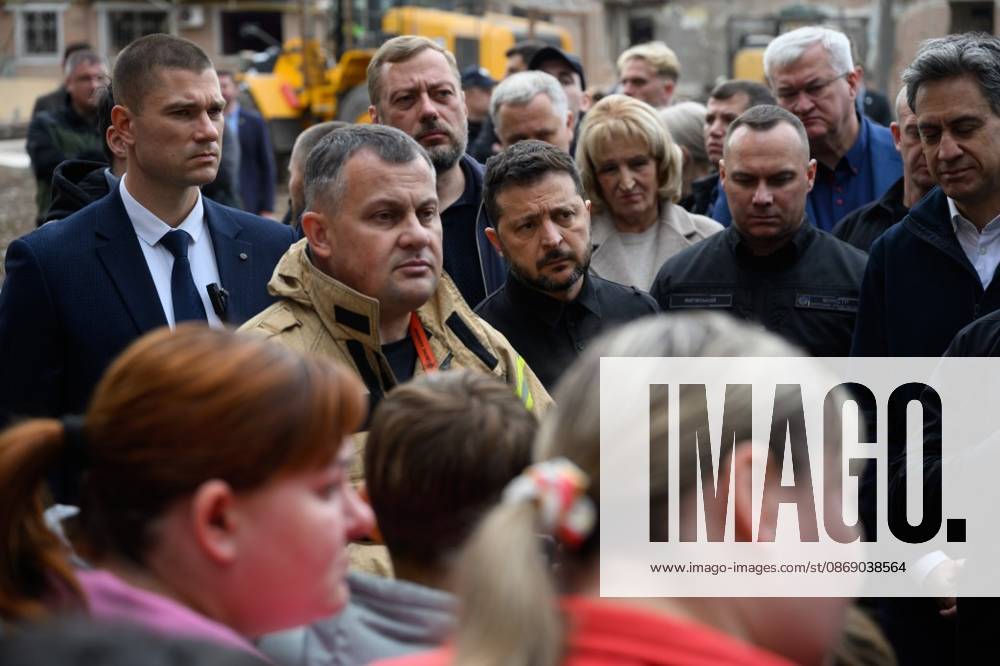 Zelensky Honors Victims of Russian Strike in Pryluky Ukrainian President Volodymyr Zelensky pays tribute to victims of a Russian strike on the city of Pryluky and speaks with people affected by the attack, on October 8, 2026, as the Russia-Ukraine war continues. Photo by PRESIDENT OF UKRAINE apaimages Ukraine Ukraine Ukraine 091026_Ukraine_UPO_00(27).jpeg