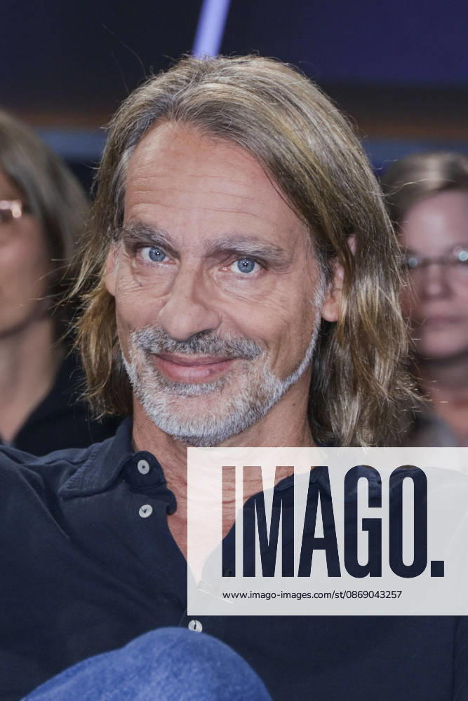ABB TALKSHOW- Richard David Precht zu Gast in der NDR Talkshow , aus dem NDR 3 Studio am Freitag 09.10.2026 in Hamburg Hamburg Deutschland