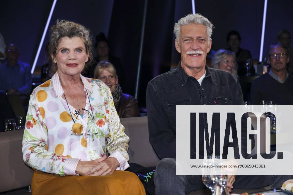 ABB TALKSHOW- Sonja Moor, Max Moor zu Gast in der NDR Talkshow , aus dem NDR 3 Studio am Freitag 09.10.2026 in Hamburg Hamburg Deutschland