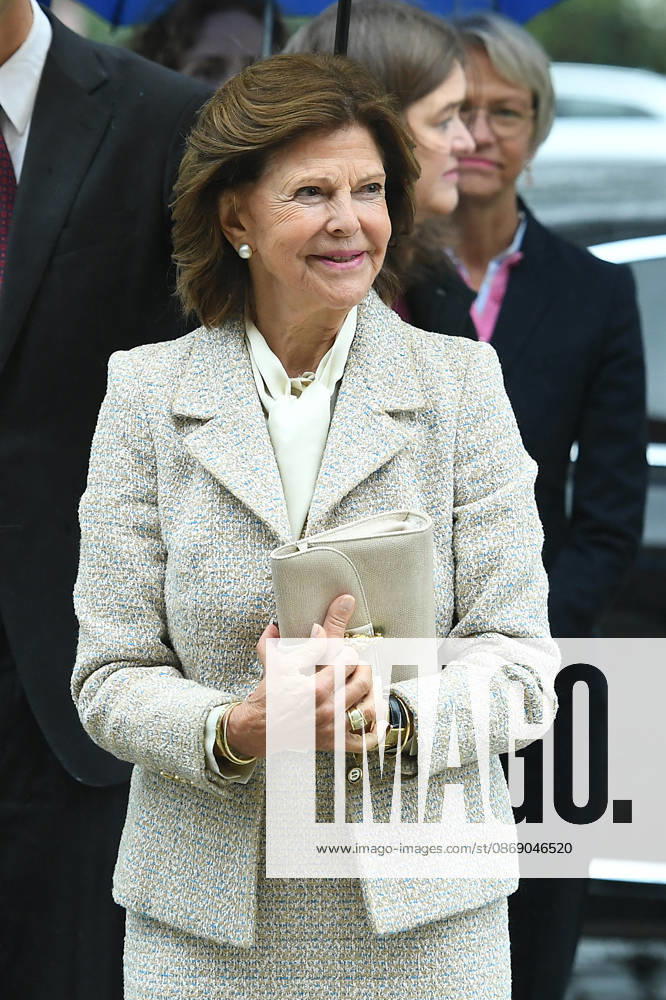 Feierliche Einweihung des neuen Schulgebäudes des Luisen-Gymnasiums am 09.10.2026 in Düsseldorf Ihre Majestät Königin Silvia von Schweden