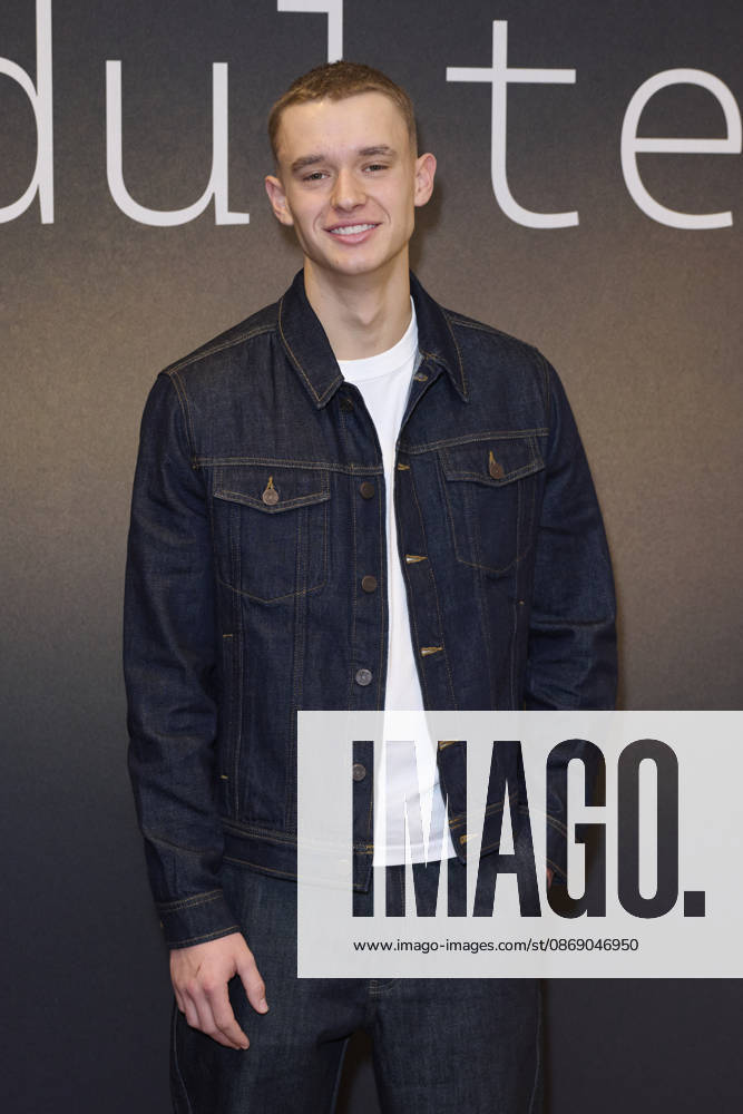 Adultery press screening Johnny Sanpher seen attending the press screening for Adultery produced by Poison Pen Studios in association with ITV Studios for ITV and STV. The series will launch this October and will be available for streaming on ITVX and STV Player. held at the Soho House Hotel, Credit:Alan D West Alan West Avalon UK, London, Soho House Hotel