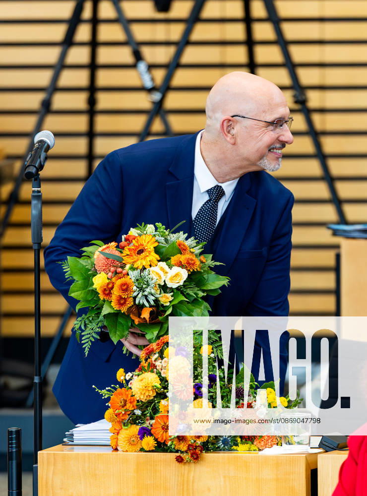 GER, News Politik, 8.Wahlperiode, 58.Plenarsitzung im Plenarsaal Thüringer Landtag, Wahl zum Vizepräsidenten des Thüringer Landtag Steffen Quasebarth (Thüringen.Gerecht) wird im zweiten Wahlgang zum Vizepräsidenten des Thüringer Landtag gewählt 99096 Erfurt Thueringer Landtag Thüringen Deutschland