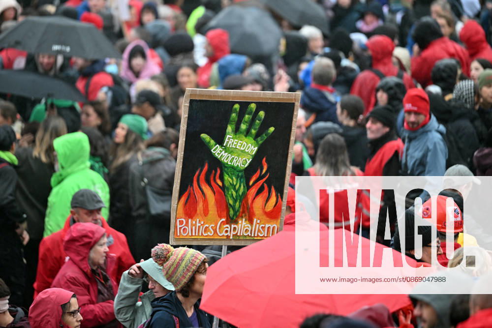 Strike in Belgium disrupts transport BRUSSELS, BELGIUM - OCTOBER 9: Demonstrators carrying trade union flags gather in a central square in Brussels, Belgium on October 9, 2026, during a nationwide strike protesting proposed federal austerity measures and public spending cuts. Organized by major trade union confederations ABVV-FGTB and ACV-CSC, the mass rally coincided with severe transportation disruptions across the country, including approximately 140 flight cancellations at Brussels Airport. Dursun Aydemir Anadolu Brussels Belgium. Editorial use only. Please get in touch for any other usage.