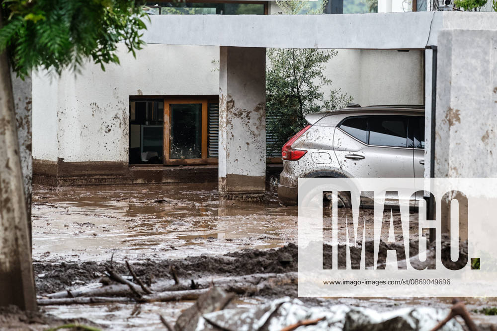 Santiago, October 9, 2026: Consequences of a mudslide that affected the area from San Carlos de Apoquindo to Los Dominicos in the Las Condes district, causing widespread damage and sweeping away vehicles and people. Diego Martin Aton, Chile, Aton 1198106 jpeg