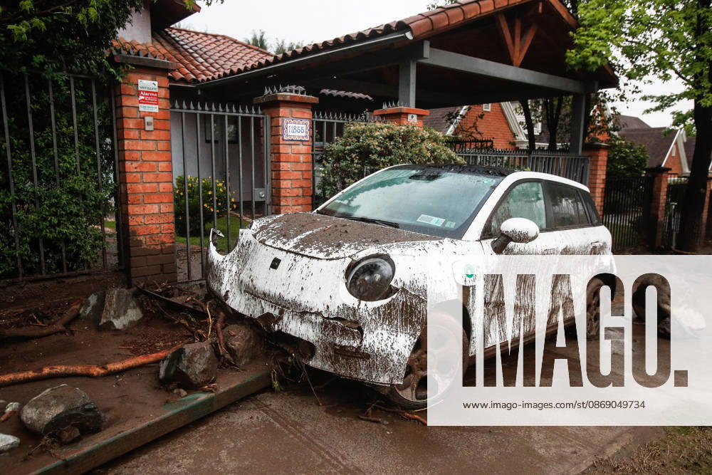 Santiago, October 9, 2026: Consequences of a mudslide that affected the area from San Carlos de Apoquindo to Los Dominicos in the Las Condes district, causing widespread damage and sweeping away vehicles and people. Diego Martin Aton, Chile, Aton 1198093 jpeg