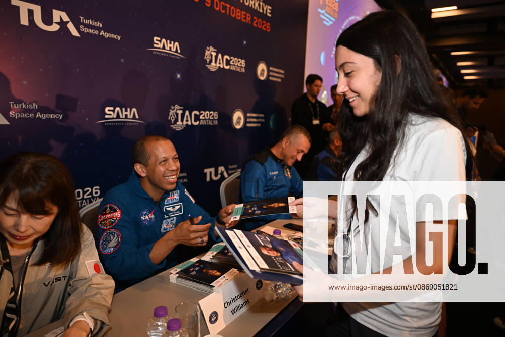 Astronauts meet visitors at autograph session during International Astronautical Congress ANTALYA, TURKIYE - OCTOBER 09: Astronauts from various countries meet visitors during an autograph session on Public Day of the 77th International Astronautical Congress (IAC 2026) at the NEST Congress Center in Antalya, Turkiye, on October 09, 2026. Organized by the International Astronautical Federation (IAF) under the coordination of the Ministry of Industry and Technology and hosted by the Turkish Space Agency (TUA) and SAHA Istanbul, the congress opens its doors to the public on its final day. Muhammed Abdullah Kurtar Anadolu Antalya Turkey. Editorial use only. Please get in touch for any other usage.