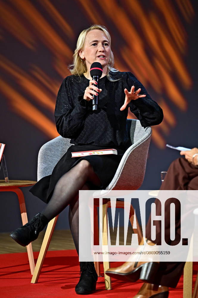 Frankfurter Buchmesse 2026. Schriftstellerin Anousch Mueller am 09.10.2026 auf der Frankfurter Buchmesse. 20261009MWI154305