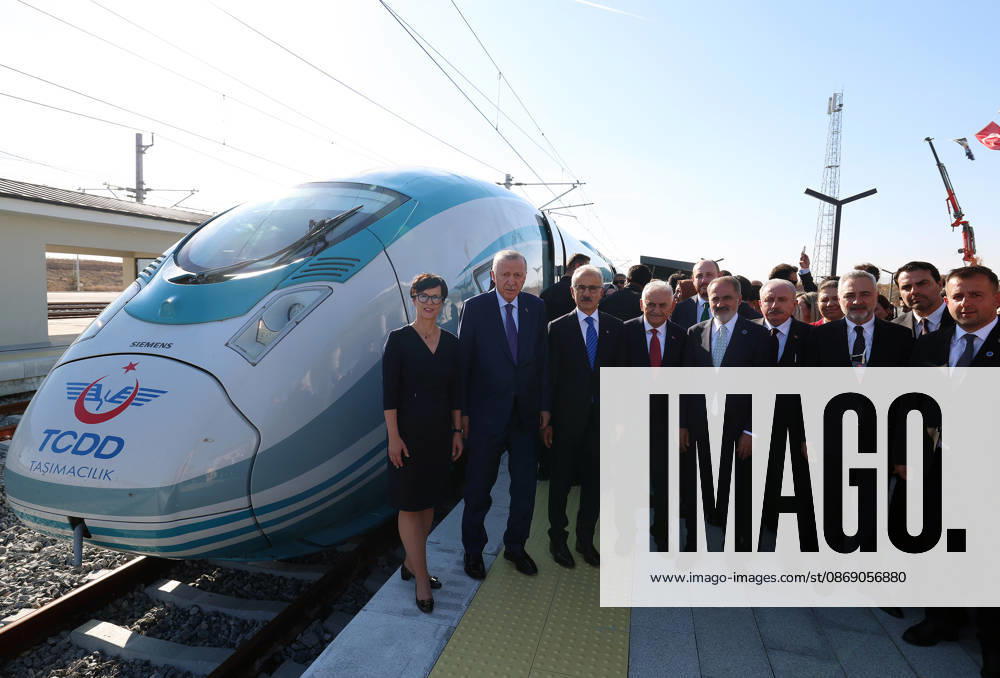 Turkish President Recep Tayyip Erdogan KIRKLARELI, TURKIYE - OCTOBER 9: (---- - MANDATORY CREDIT - TURKISH PRESIDENCY MURAT KULA HANDOUT - NO MARKETING NO ADVERTISING CAMPAIGNS - DISTRIBUTED AS A SERVICE TO CLIENTS----) Turkish President Recep Tayyip Erdogan attends the Cerkezkoy-Kapikule High-Speed Railway Line Opening Ceremony in Kirklareli, Turkiye on October 9, 2026. TUR Presidency Murat Kula Anadolu Kirklareli Turkey. Editorial use only. Please get in touch for any other usage.