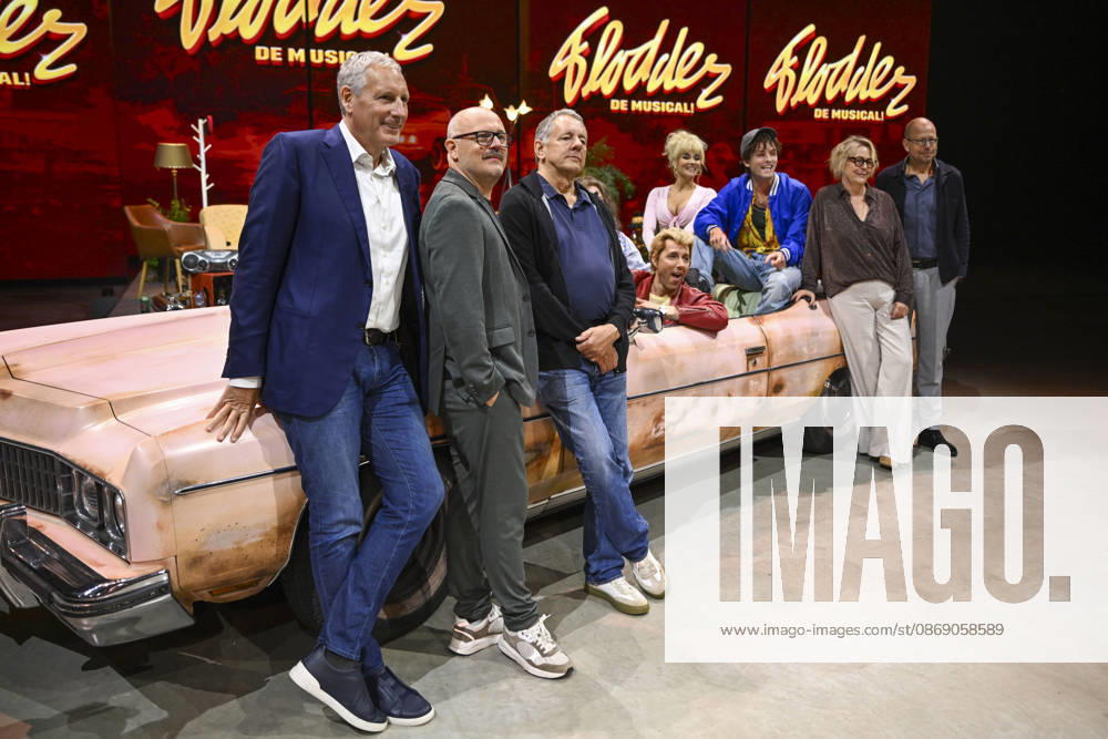 Flodder - De Musical Barneveld, 09 10 2026 : Flodder , De Musical presentation . Pix : Gert Verhulst, Tijl Dauwe, Dick Maas, Rian Gerritsen , William Spaaij , Shanna Slaap , Koen van der Molen , Anja Van Mensel , Wolter Lommerde . Credit : Peter De Smedt CC . Barneveld Netherlands