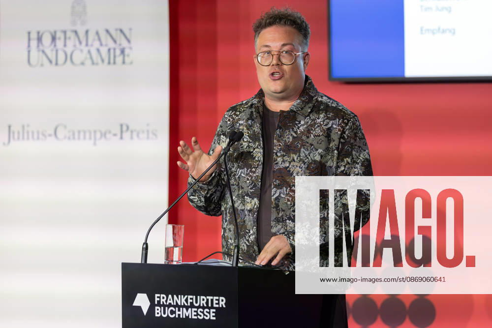 Buchmesse Frankfurt 2026 Thomas Sachsenmaier erhält den Julius-Campe-Preis, den der HOFFMANN UND CAMPE Verlag verleiht., Frankfurt am Main Hessen Deutschland Messegelände