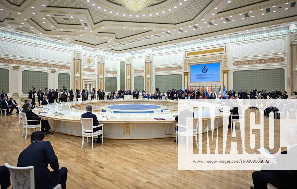 (261009) -- ASTANA, Oct. 9, 2026 () -- This photo taken on Oct. 9, 2026 shows a scene of a meeting of the Commonwealth of Independent States (CIS) Council of Heads of State in Turkmenbashi, Turkmenistan. Leaders of the member states of the CIS on Friday adopted a declaration marking the organization s 35th anniversary, which underscores the CIS s commitment to promoting strategic partnership among its member states. (Kazakhstan s presidential press service Handout via ) TURKMENISTAN-TURKMENBASHI-CIS-MEETING Xinhua