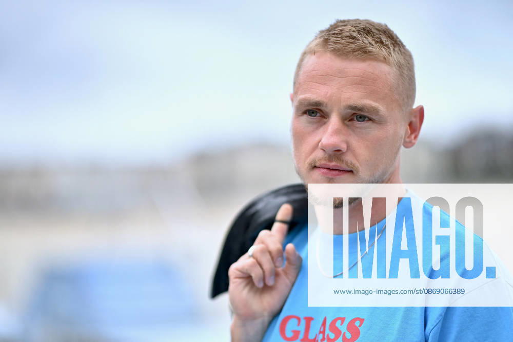 37th Dinard British Irish Film Festival Day 3 FC Jury member Ben Hardy attends the Jury Photocall during the 37th Dinard British Irish Film Festival on October 9, 2026 in Dinard, France.Photo by Franck Castel ABACAPRESS.COM Dinard