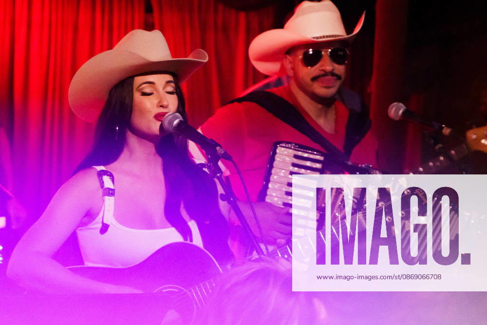 Austin, Texas. Kacey Musgraves performed a surprise show at the White Horse after her concert. - ZUMAda1_ 20261009_zap_da1_034