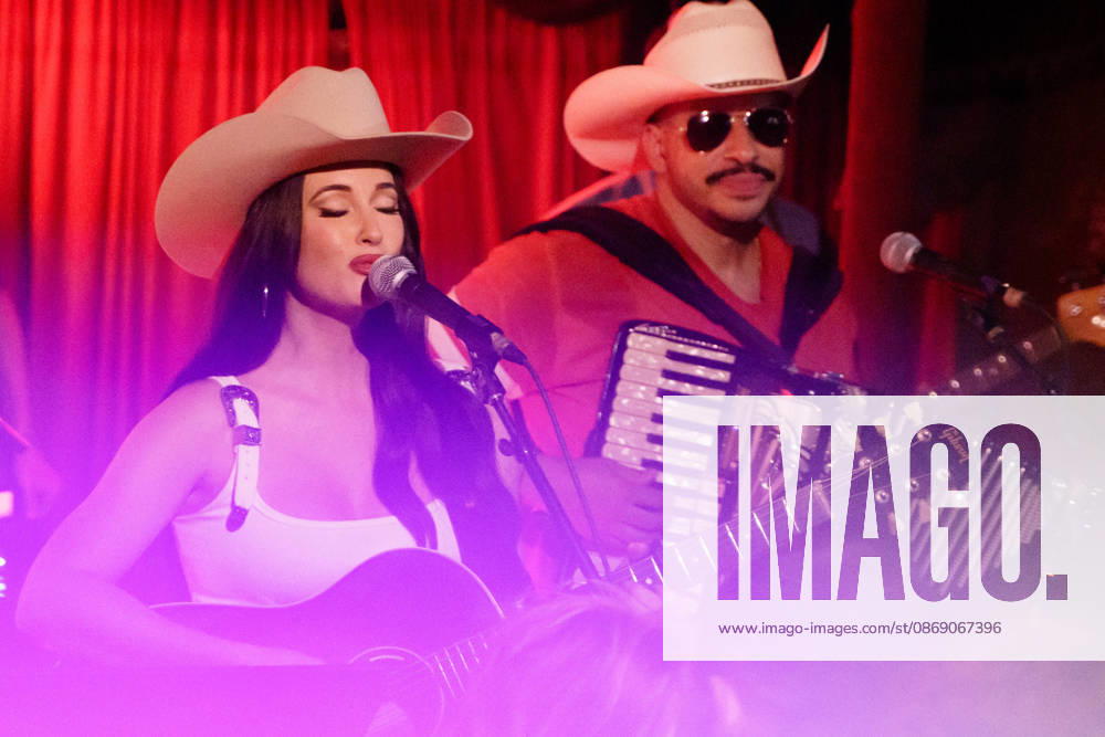 Austin, Texas. Kacey Musgraves performed a surprise show at the White Horse after her concert. - ZUMAda1_ 20261009_zap_da1_044