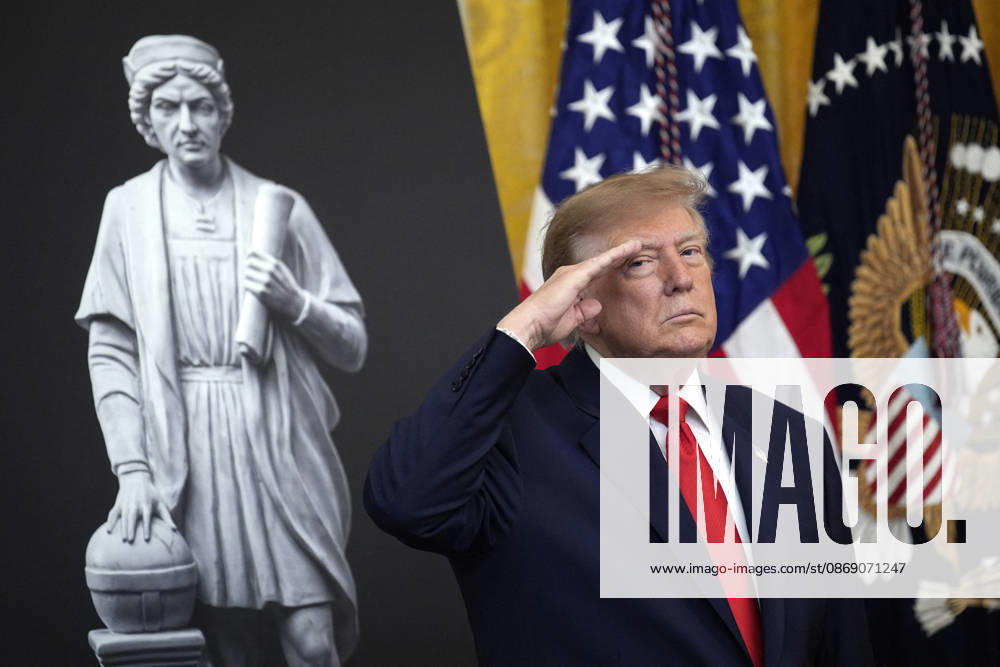 Donald Trump on Columbus Day celebration - Washington US President Donald Trump hosts a Columbus Day celebration in the East Room in Washington on October 9, 2026. Photo by Yuri Gripas ABACAPRESS.COM Washington DC United States