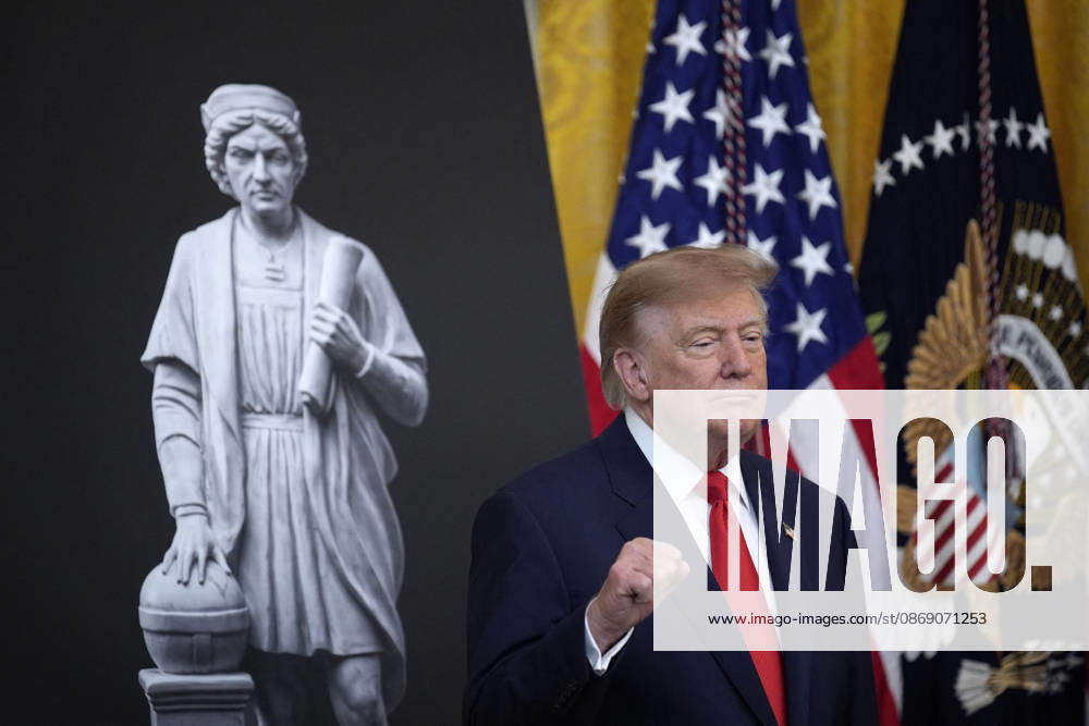 Donald Trump on Columbus Day celebration - Washington US President Donald Trump hosts a Columbus Day celebration in the East Room in Washington on October 9, 2026. Photo by Yuri Gripas ABACAPRESS.COM Washington DC United States