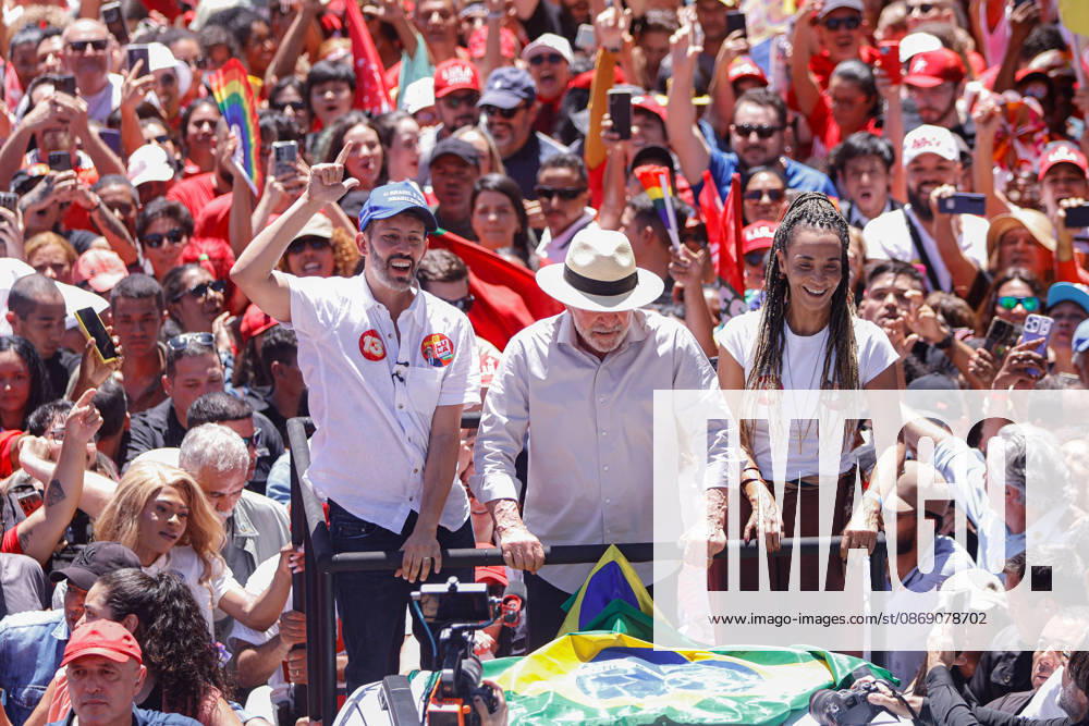 BRASiLIA, DF - 09.10.2026: ATO DE LULA EM BRASiLIA - President Lula resumes campaign events after the first round of elections, in Ceilândia (DF). x3027365x JoaoxPedroxCarvalho