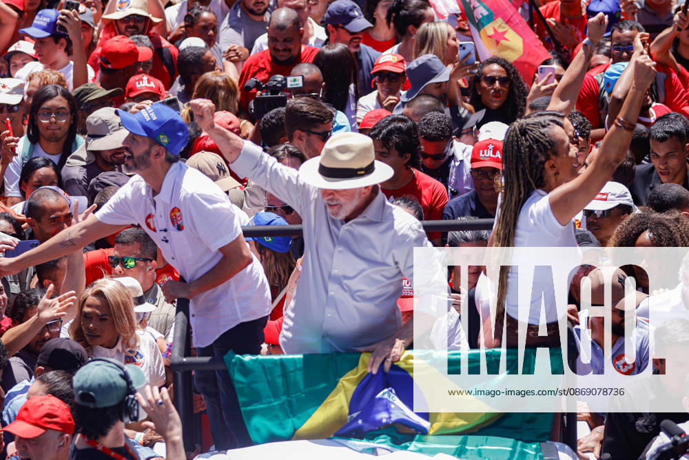 BRASiLIA, DF - 09.10.2026: ATO DE LULA EM BRASiLIA - President Lula resumes campaign events after the first round of elections, in Ceilândia (DF). x3027372x JoaoxPedroxCarvalho