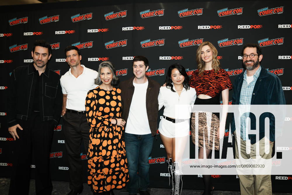 Cast of CBS Studios new show Eternally Yours from left: ED WEEKS, PARKER YOUNG, ROSE ABDOO, JAREN LEWISON, HELEN J. SHEN, ALLEGRA EDWARDS and show runner and executive producer JOE WISEMAN at the 2026 New York Comic Con at the Javits Center on October 9, 2026 in New York. New York USA - ZUMAb148 20261009_zap_b148_002