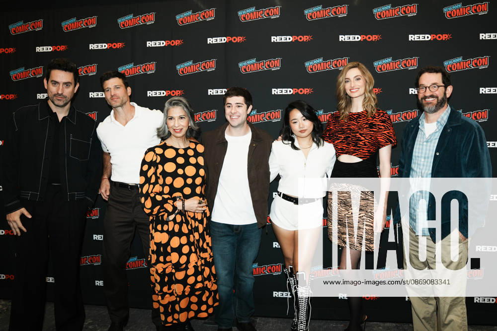 Cast of CBS Studios new show Eternally Yours from left: ED WEEKS, PARKER YOUNG, ROSE ABDOO, JAREN LEWISON, HELEN J. SHEN, ALLEGRA EDWARDS and show runner and executive producer JOE WISEMAN at the 2026 New York Comic Con at the Javits Center on October 9, 2026 in New York. New York USA - ZUMAb148 20261009_zap_b148_005